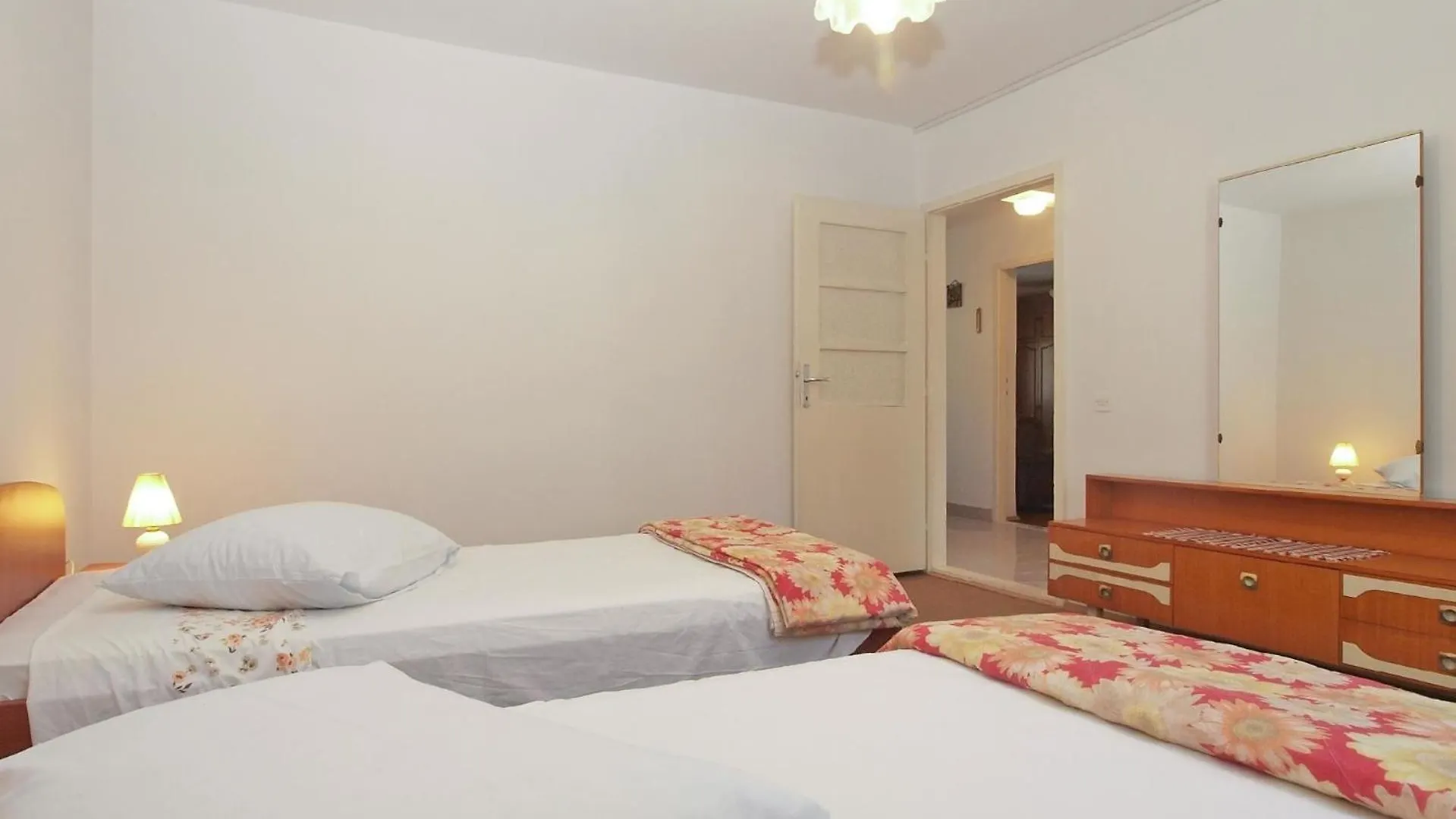 Ferienwohnung Fuer 6 Personen Ca 80 Qm In Pula, Istrien Istrische Riviera 0*, Pula Kroatien